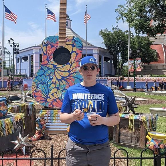 Meet your Posher, Reegan - Picture 1 of 1